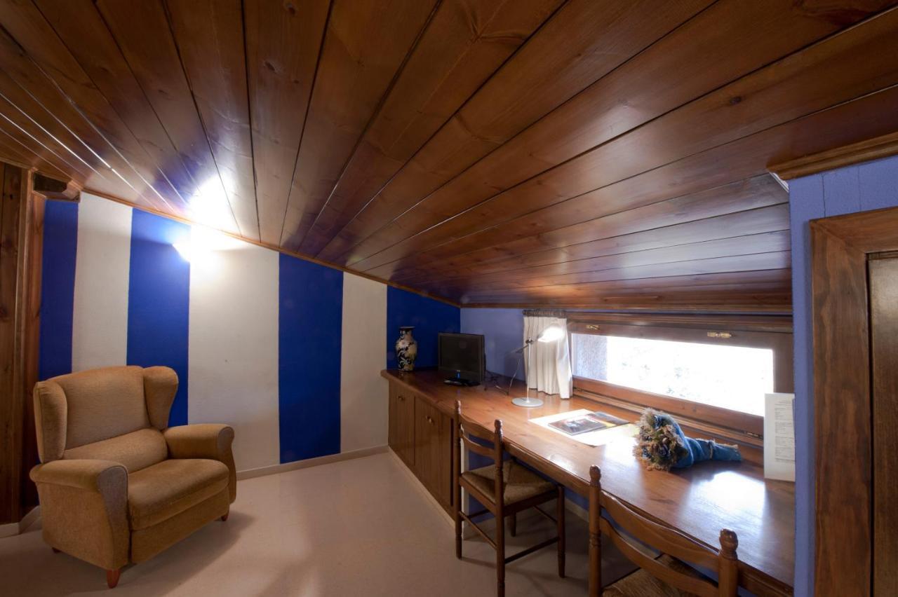 Hotel Can Blanc Olot Dış mekan fotoğraf